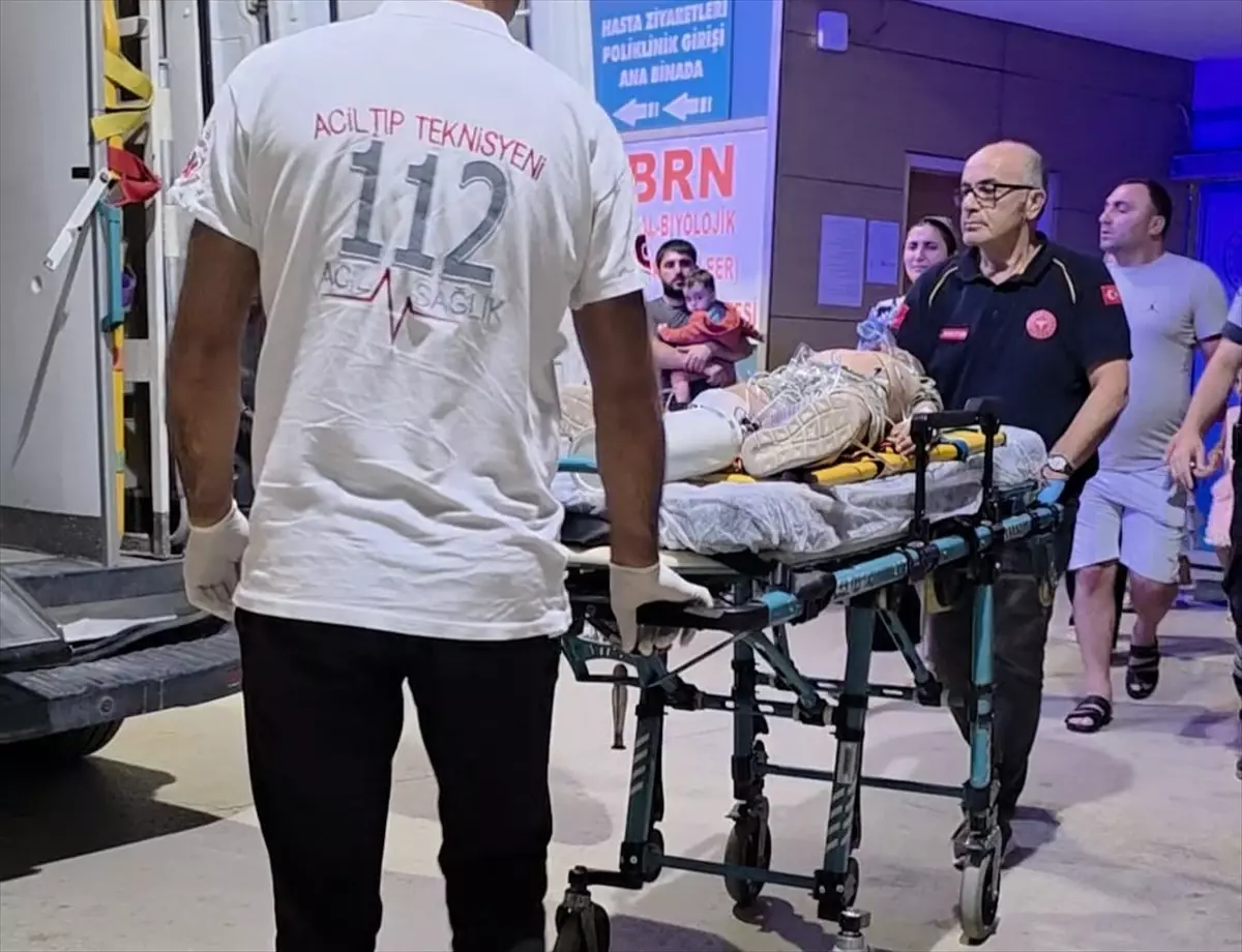 otomobil bisikletli cocuga carpti xpN8VXwJ