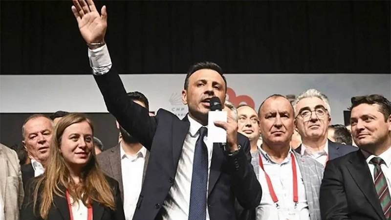 mehmet ocaktan yargi darbesiyle muhalefeti tasfiye etmenin ekonomiye darbe oldugunu bir iktidar gormuyor olabilir mi 6mahOLXI