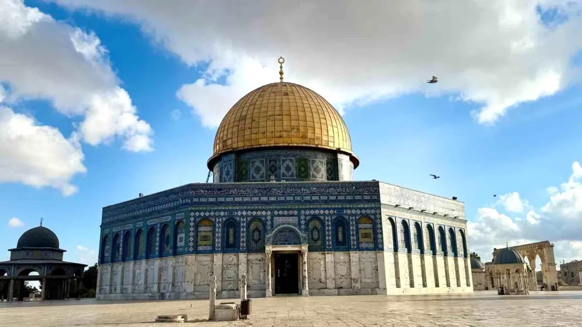 mescid i aksada muslumanlar icin zorlayici kontroller J2QQgQpg.jpg