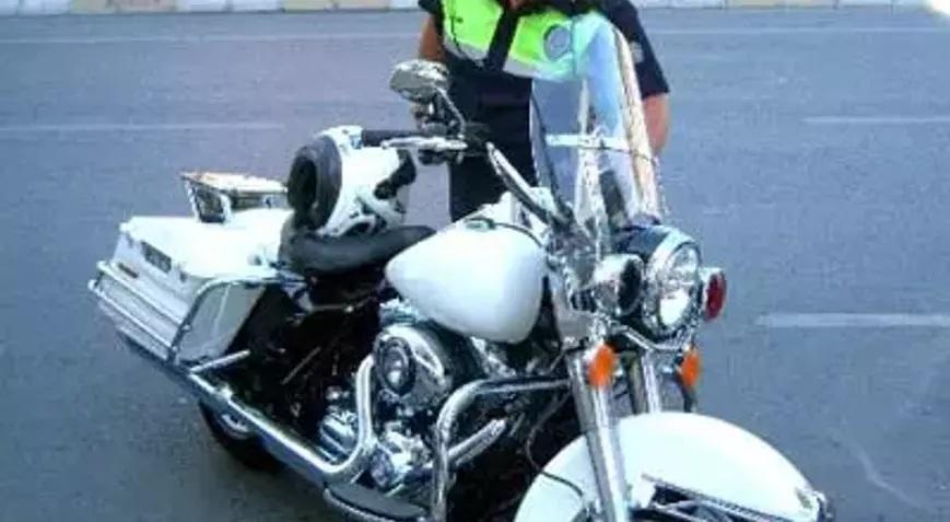 Kasklı olmasına rağmen ceza kesildi! Polis hakkında şikayet başlatıldı