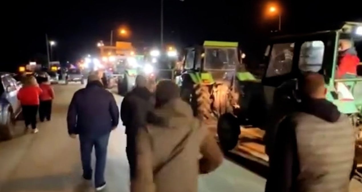 Yunanistan sınırında alarm: Kapı kapandı, geçişler durdu!