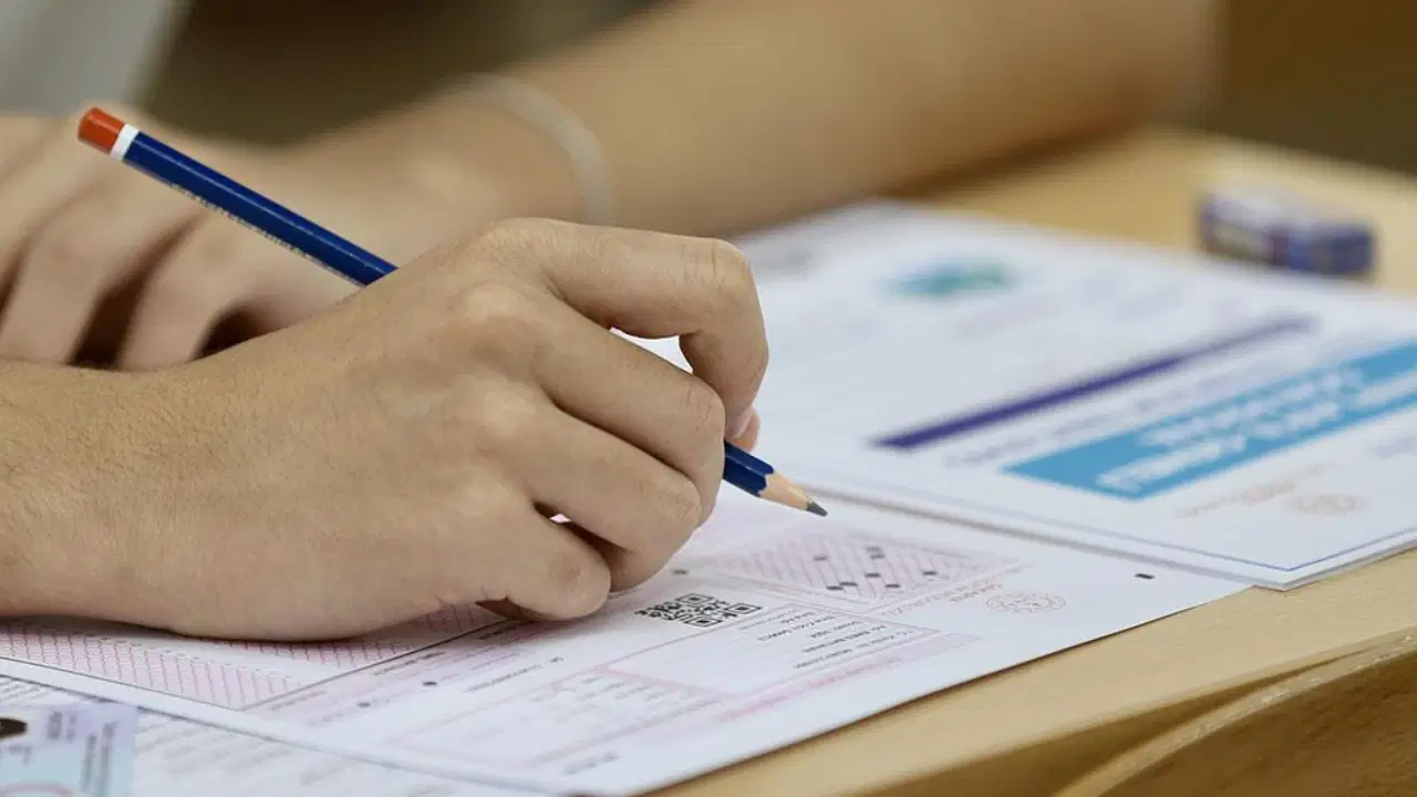 Uzmanlar YKS’nin ikinci oturumu AYT sorularını değerlendirdi