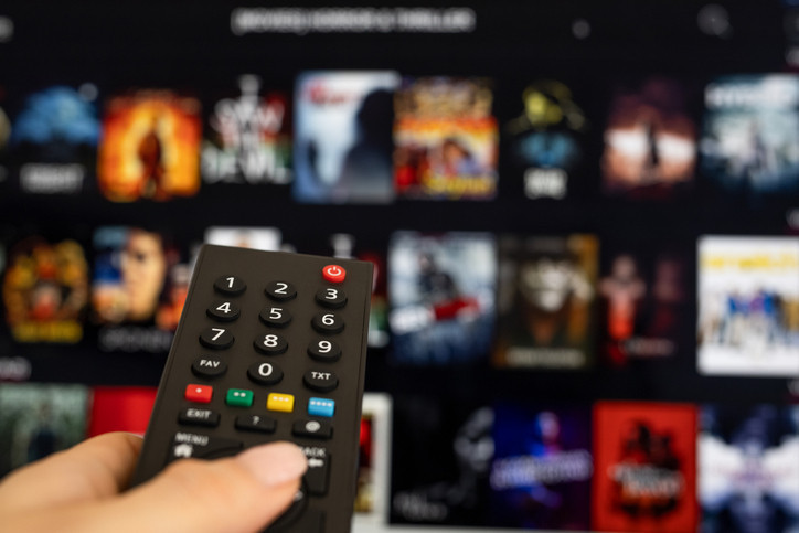 Tv yayin akisi 10 temmuz 2026 cuma guncel liste bu aksam televizyonda I3QUTPfL